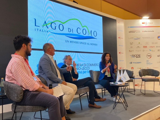 Raccontare un lago di storie personaggi e paesaggi