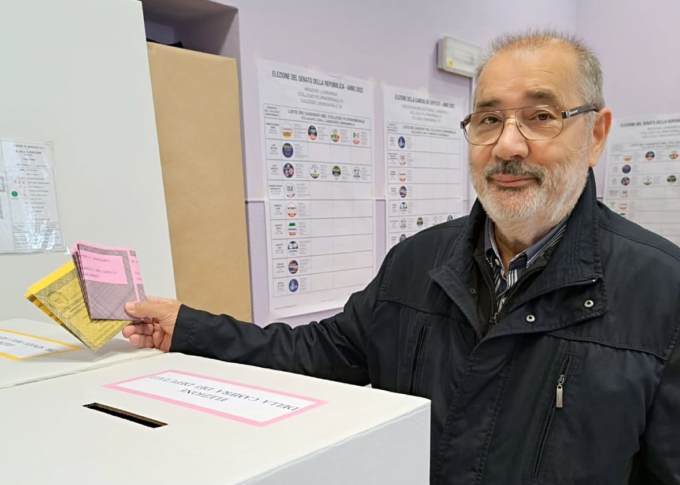 Il sindaco di Barzago si congratula con il neo senatore Tino Magni