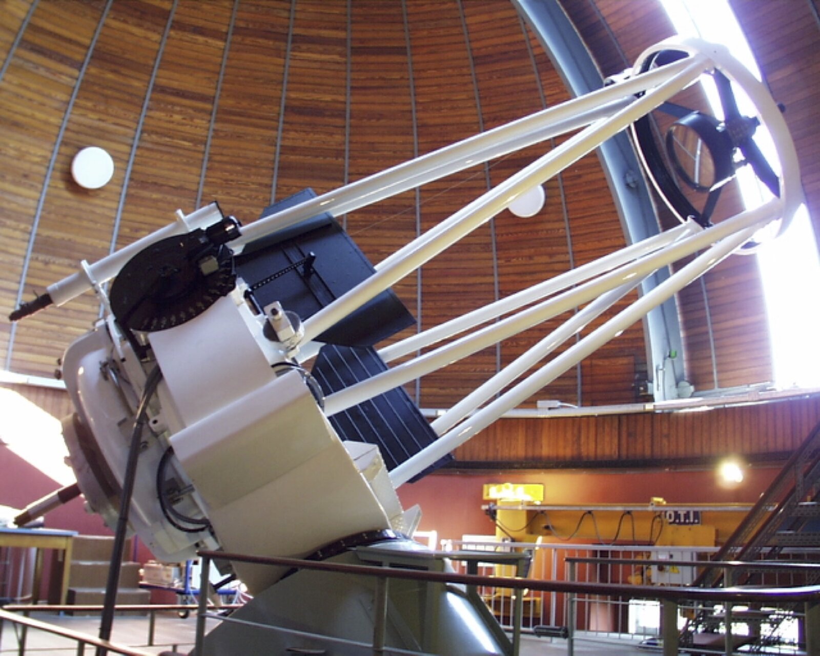 Telescopio-Ruths-osservatorio-astronomico-merate