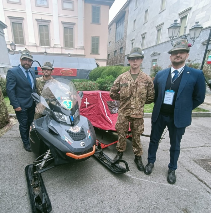 Penne Nere a Lecco, oggi la sfilata