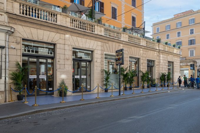 A Roma ha aperto un nuovo negozio laEsse