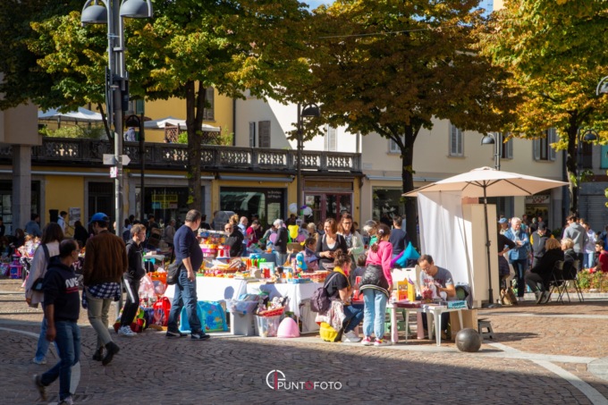 il mercato dei bambini