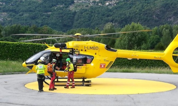 85enne in codice rosso dopo un malore al rifugio in Val Biandino
