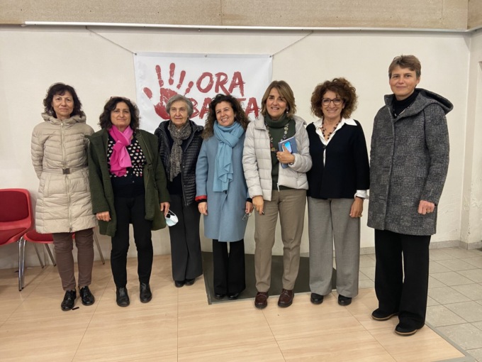 Gli studenti incontrano l’autrice Eliana Di Caro