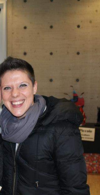 Muore a 44 anni, una comunità sconvolta