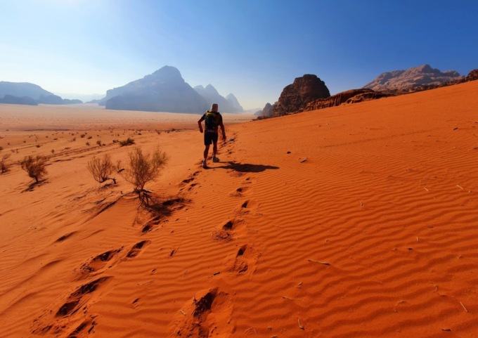 185 km non stop nel deserto: il meratese Gianluigi Panzeri si classifica settimo