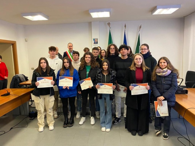 Calco, donate 17 borse di studio agli studenti più meritevoli