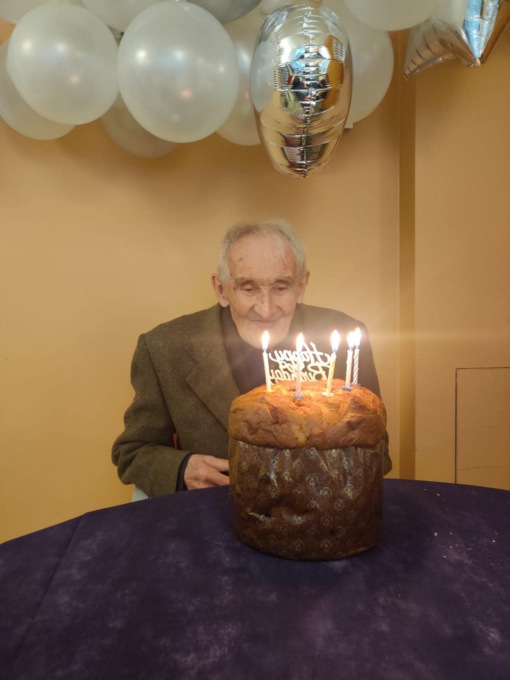 Carlo Gilardi, festa di compleanno in casa di riposo