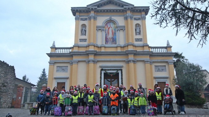 Grandissima adesione al PiediBus Day speciale Natale