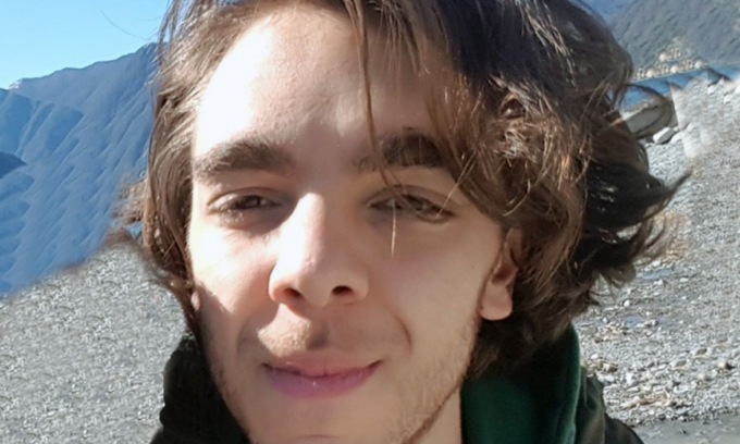 Domani i funerali del giovane precipitato durante un’escursione