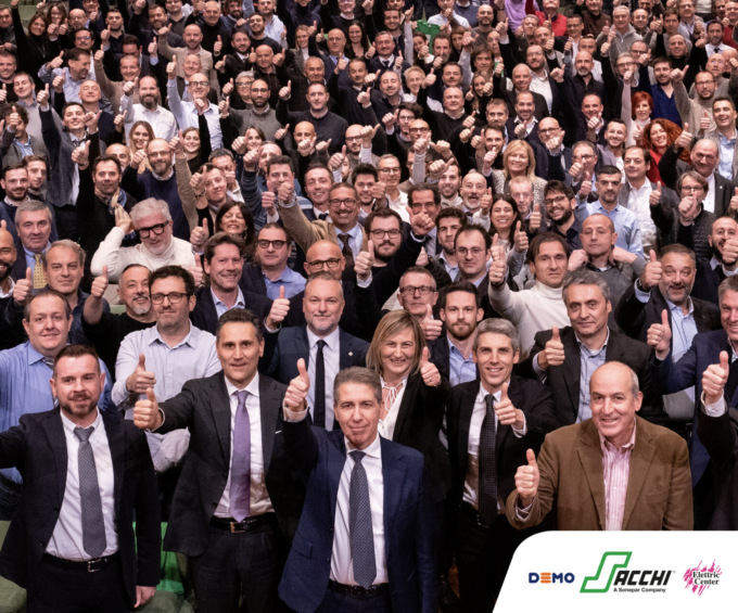 Gruppo Sacchi gratifica i suoi collaboratori