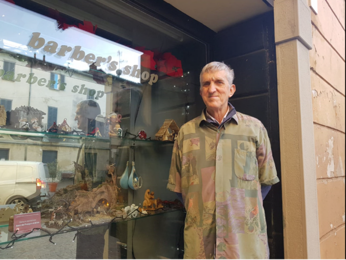 In pensione lo storico parrucchiere