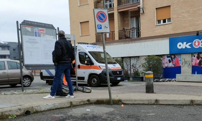 Rissa in centro, ragazza incinta finisce in ospedale
