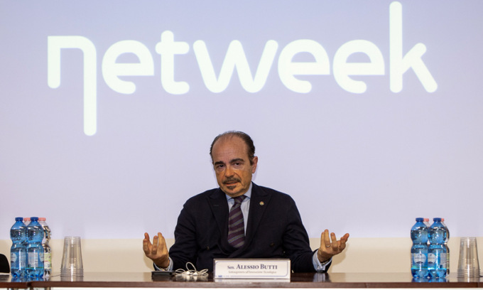 Butti: “Adeguare entro il 2026 l’intera rete a fibra è impossibile”