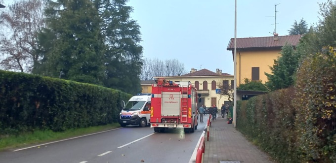 Investita da un camion, è gravissima