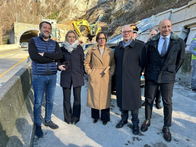 Un mese dopo la frana si torna a circolare sulla Lecco Ballabio