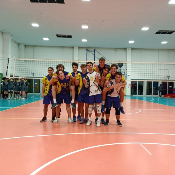 As Merate Volley: vittoria e primato per l’U17, gioco e tre punti anche per l’U19 FOTOGALLERY