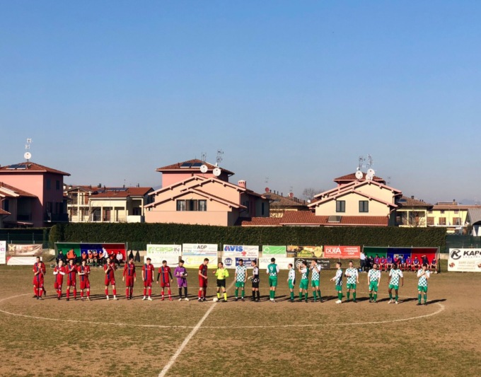 Calusco Calcio, il Vaprio sogna il colpaccio ma il rigore di Bara spegne le illusioni
