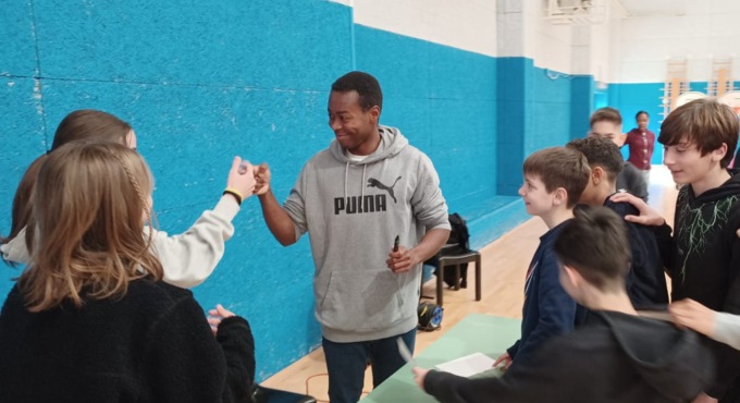 Fausto Desalu nelle scuole e alla Libertas