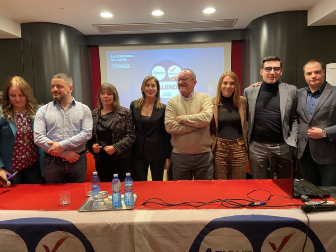 Maria Elena Boschi fa tappa a Merate