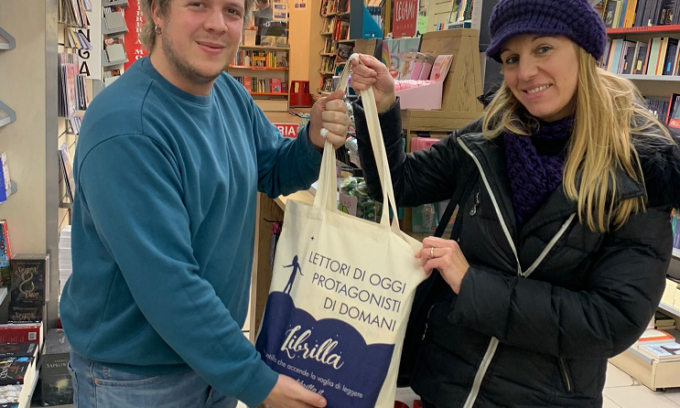 Le scuole lecchesi ricevono i “kit della lettura”