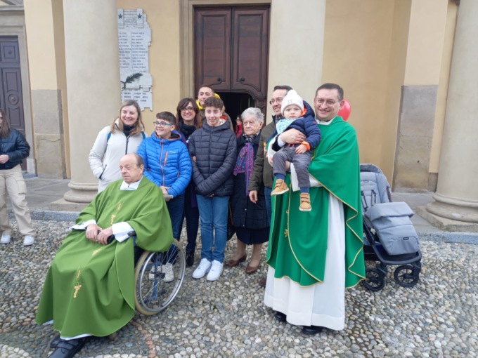 La comunità di Viganò accoglie Don Marco Galli