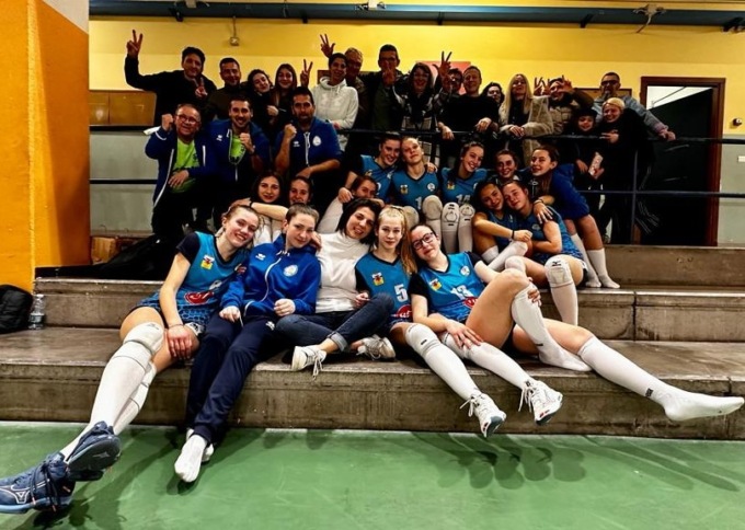 Volley Team Brianza: un tie-break epico per l’U16 Blu, l’Under 18 è tra le prime otto del comitato FOTOGALLERY