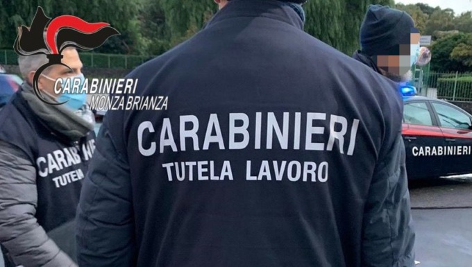 Cadavere in negozio, nei guai il titolare