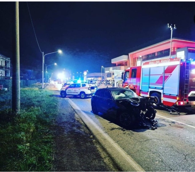 Incidente: quattro i feriti