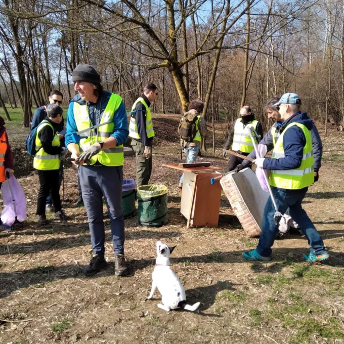Raccolta rifiuti: tutti insieme nelle zone dell’isola bergamasca