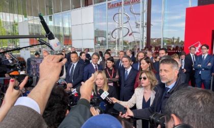 Si aprono le porte del Salone del Mobile 2023. Porro: “Sarà un Salone molto aperto alle contaminazioni”