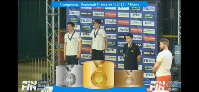 Nuoto, bronzo di Mattia Barzaghi ai campionati regionali di Milano