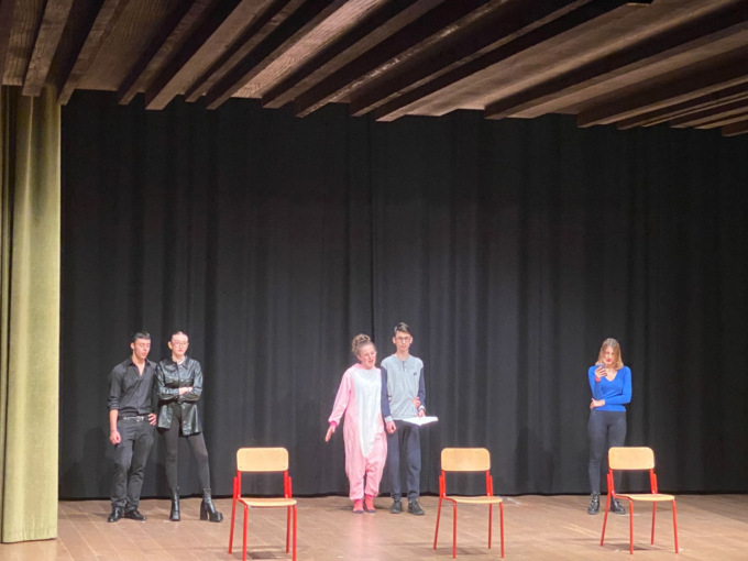 Gli studenti del Viganò in scena a Merate