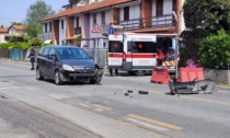 Incidente auto moto, donna trasportata in ospedale