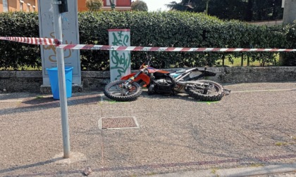 Incidente in moto, gravissimo un 17enne