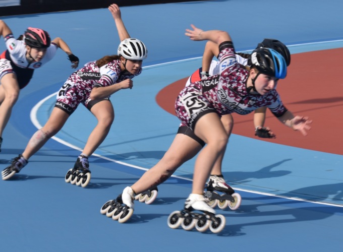 La Padernese Pattinaggio sbanca Bellusco: pioggia di medaglie per gli atleti granata FOTOGALLERY