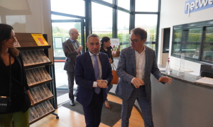 L’assessore regionale ai Trasporti visita Netweek: dalla mobilità sostenibile al rinnovo del contratto con Trenord