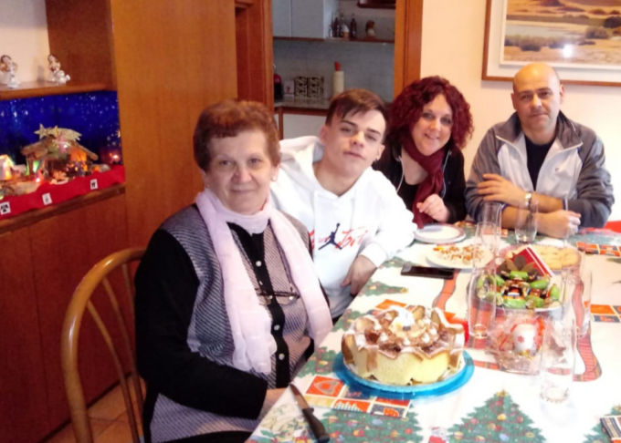 Tornei di calcio e un’associazione per ricordare Matteo Pampolini