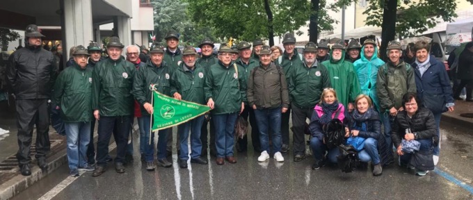 Penne nere meratesi e casatesi a Udine. “Gli alpini sono la speranza come il loro colore verde”