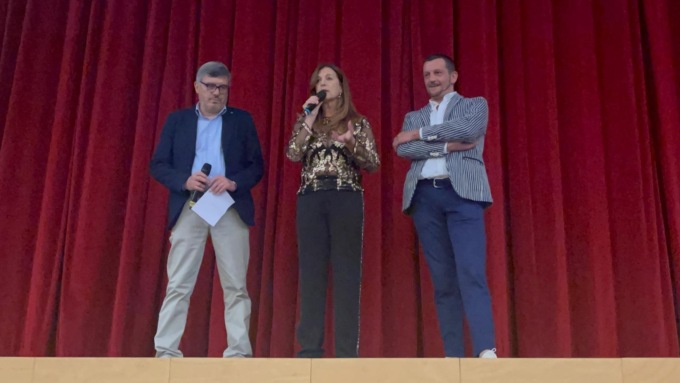 Sold-out per i Legnanesi: le risate donano fondi alla Fabio Sassi