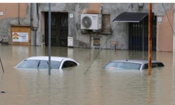 Anche il Ferrari Club di Caprino Bergamasco si mobilita per l’Emilia Romagna