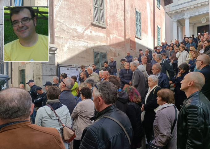 In tanti all’addio all’insegnante del Clerici di Merate Massimiliano Piccinini