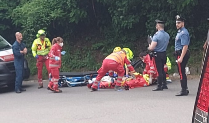 Incidente a Colle Brianza: un ciclista cade dalla bici