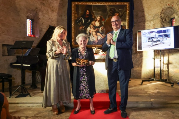 Il premio Arte e Cultura Villa Sormani a sei illustri personalità