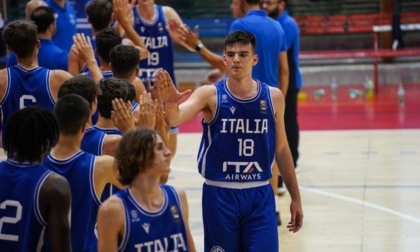 Basket, l'Italia sconfitta dalla Grecia: miglior realizzatore azzurro il missagliese Greppi