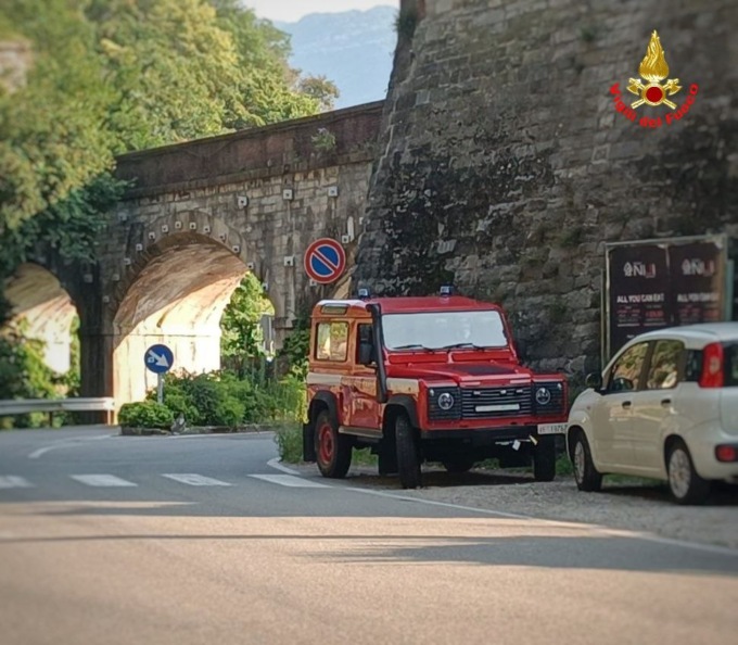 69enne muore sul Sentiero del Viandante per un malore