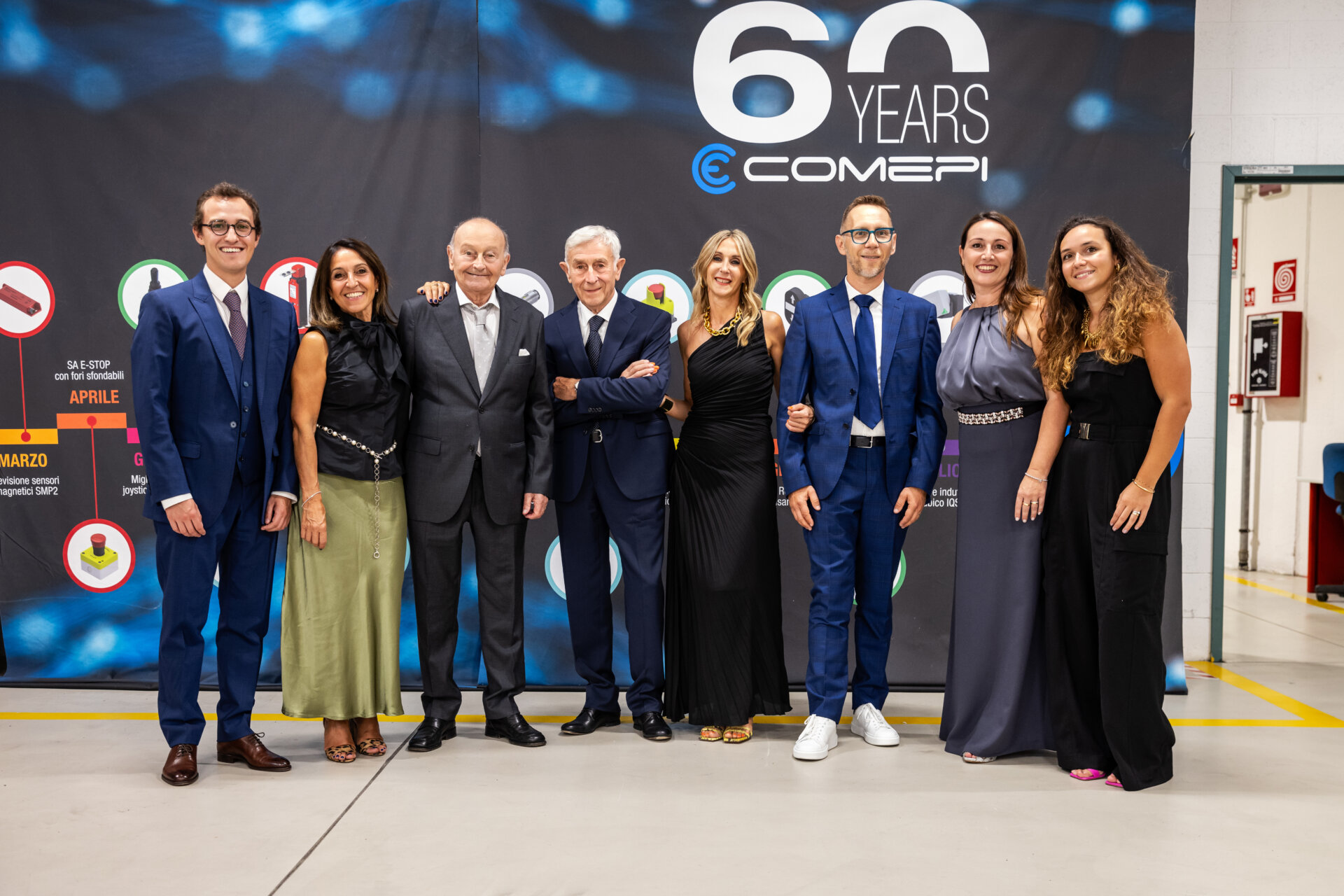 Comepi_60anni_Fondatori con i membri della Famiglia in azienda