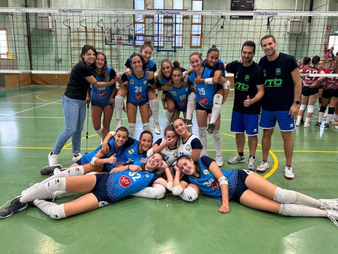 Volley Team Brianza, che inizio! L’U16 Blu trionfa al torneo internazionale di Brugherio FOTO