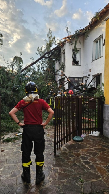 Tromba d’aria a Bernareggio: danni ingenti, anziana miracolata