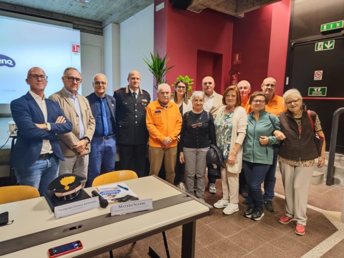 Dalla parte dei nonni: come evitare la trappola dei truffatori